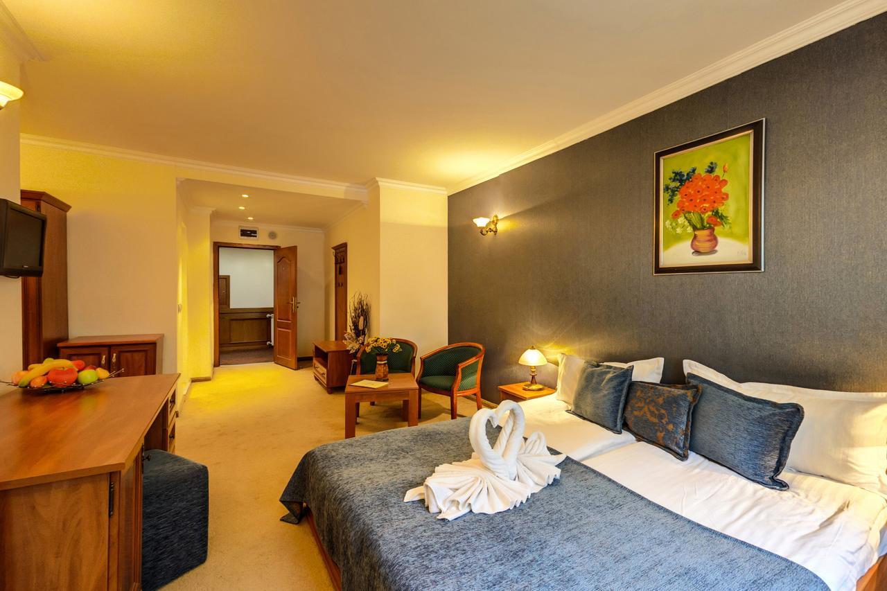 Emerald Apartment-Complex Bansko Esterno foto